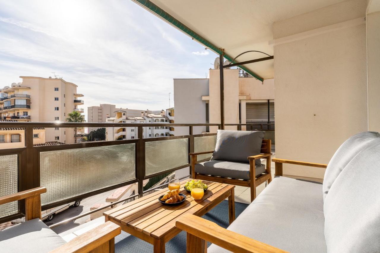 Sea View 2 Bedroom Apartment 2 Min Away From The Beach Τορρεμολίνος Εξωτερικό φωτογραφία