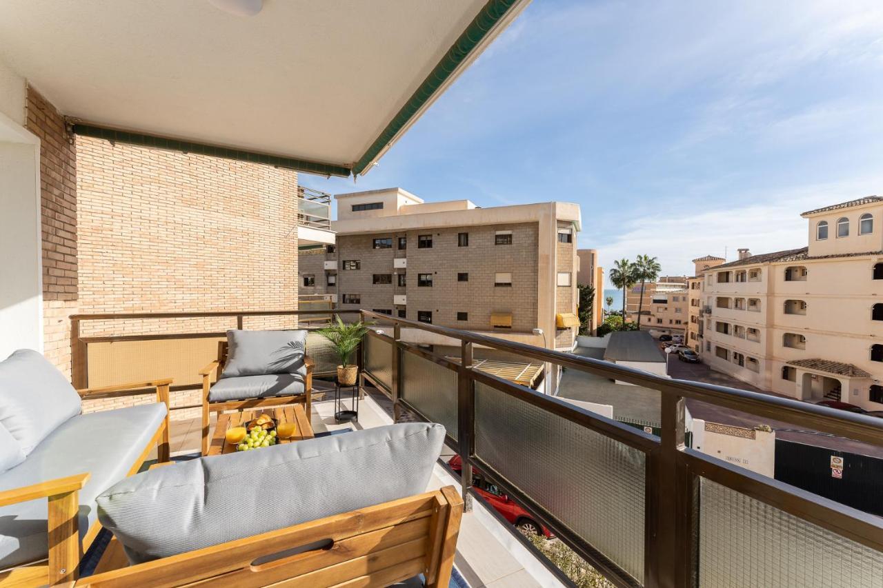 Sea View 2 Bedroom Apartment 2 Min Away From The Beach Τορρεμολίνος Εξωτερικό φωτογραφία