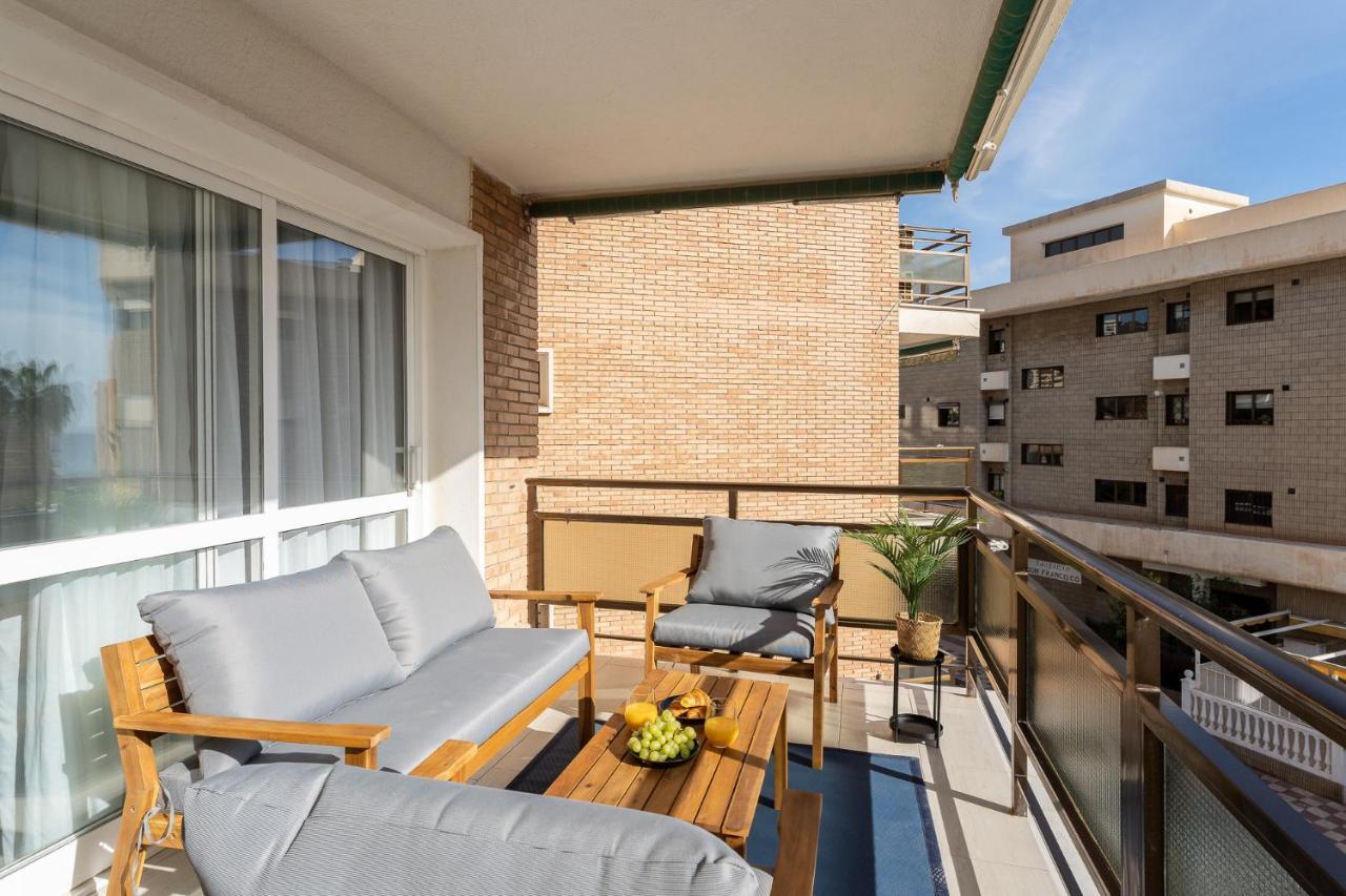 Sea View 2 Bedroom Apartment 2 Min Away From The Beach Τορρεμολίνος Εξωτερικό φωτογραφία